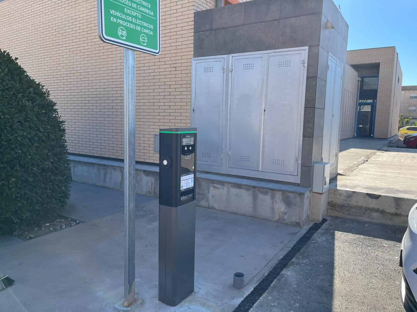 Sant Jaume d'Enveja Punto de recarga